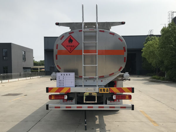 楚勝牌CSC5329GJYZ6A型加油車