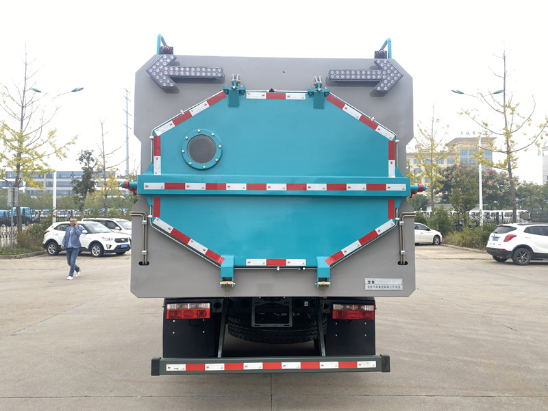 楚勝牌CSC5125TXCE6型吸塵車