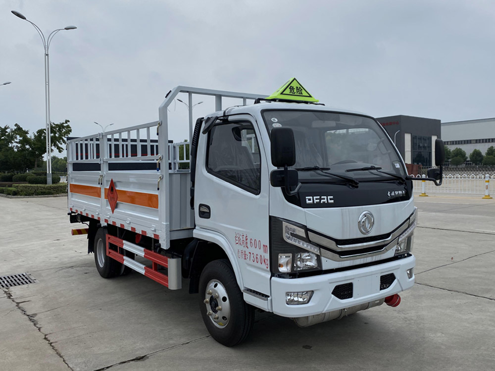 楚勝牌CSC5075TQP6型氣瓶運(yùn)輸車(chē)