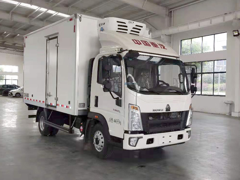 楚勝牌CSC5047XLCZ6型冷藏車