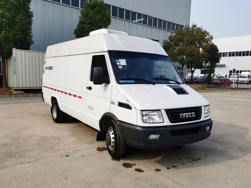 楚勝牌CSC5040XLCN6型冷藏車